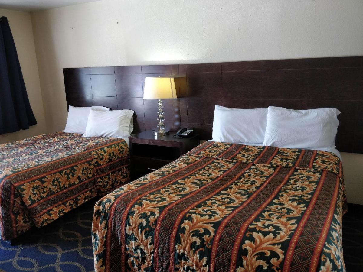 Holiday Motel Окдейл Экстерьер фото