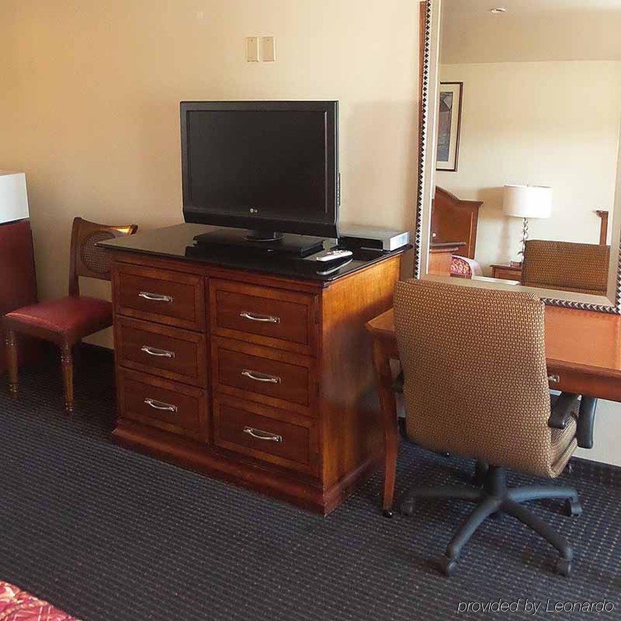Holiday Motel Окдейл Экстерьер фото